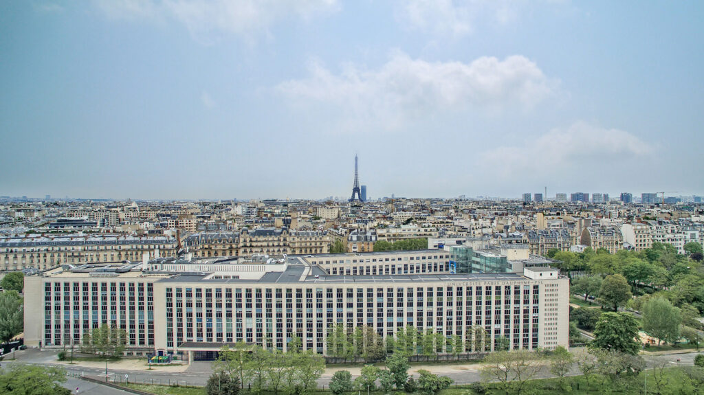 Dauphine campus with Eiffel tower